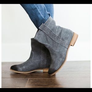 Toms Laurel Boots